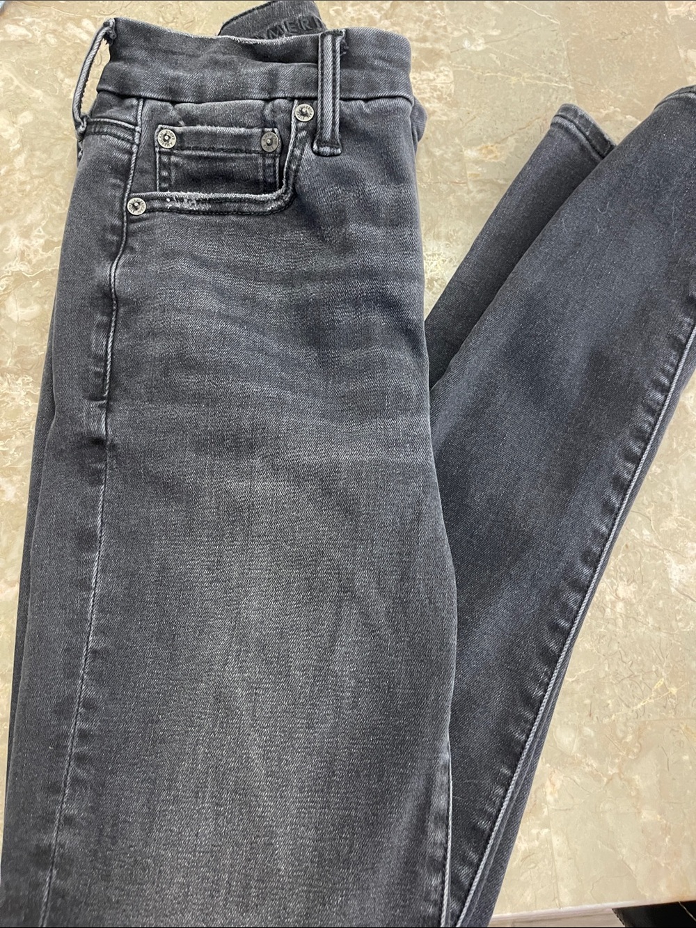 American Eagle Outfitters Black Wash Women’s Jeggings
